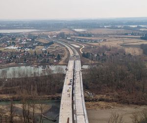 Przeciskanie wiaduktu pod torami kolejowymi na obwodnicy Oświęcimia