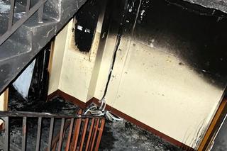 Pożar w bloku w Stalowej Woli. Mężczyzna wyskoczył na balkon niżej 