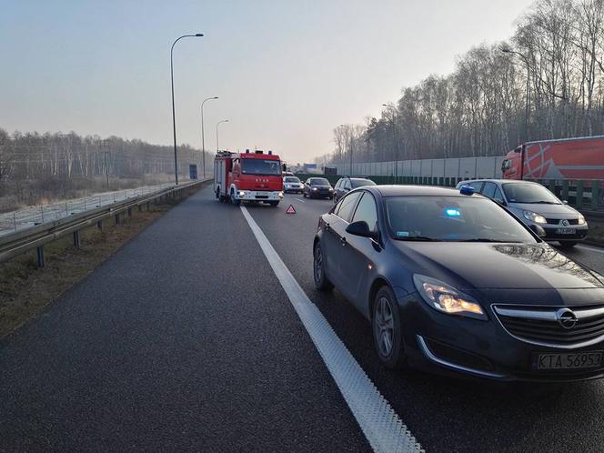 Groźny wypadek na A4. Są utrudnienia w ruchu [ZDJĘCIA]