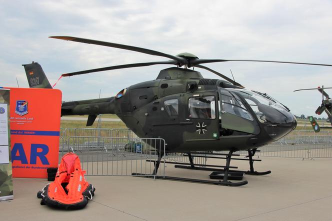  Niemiecki śmigłowiec H135 - ILA24