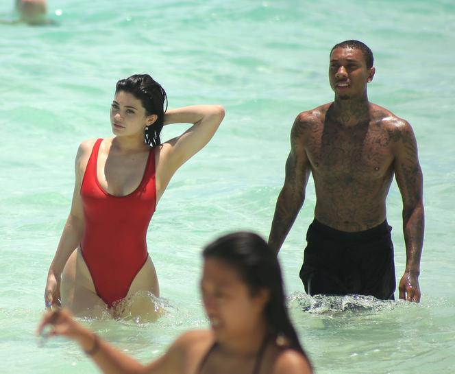 Kylie Jenner i Tyga na plaży