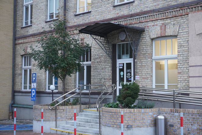 Zabytkowa fasada z XX wieku zachwyca białostoczan. Dzisiaj mieści się tam słynna instytucja