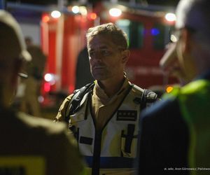  Kawle. Pożar zakładu przetwórstwa drobiowego. 120 strażaków walczy z żywiołem w czwartek, 14 sierpnia. Jeden z nich zaginął [ZDJĘCIA]