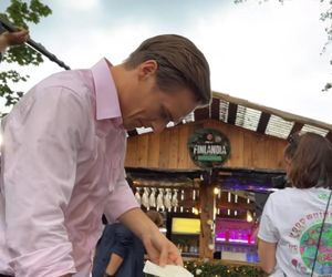 	M jak miłość nowy sezon po wakacjach. Olek (Maurycy Popiel) na planie