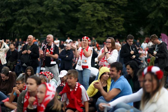 Polska - Brazylia: kibice w Strefie Kibica w Katowicach