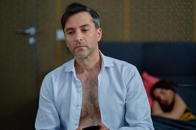BrzydUla 2, odcinek 202: Marek (Filip Bobek), Natalia (Agata Turkot)