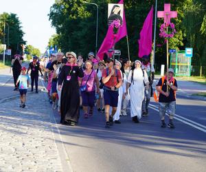 Kielecka Piesza Pielgrzymka podąża do Częstochowy