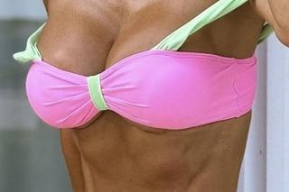 Doda pręży muskuły