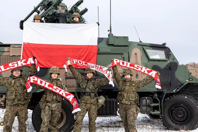 Szczecińscy żołnierze dopingowali biało-czerwonych. Zobaczcie zdjęcia