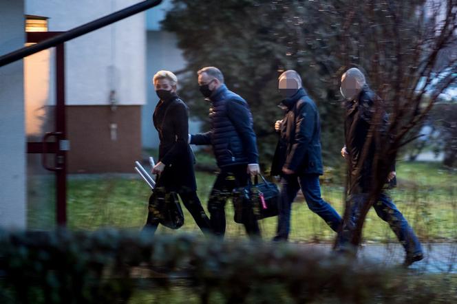 Prezydent Andrzej Duda z prezentami