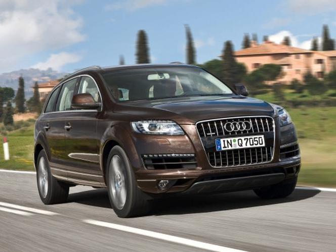 Audi Q7 - takim autem jeździ Paweł Kukiz