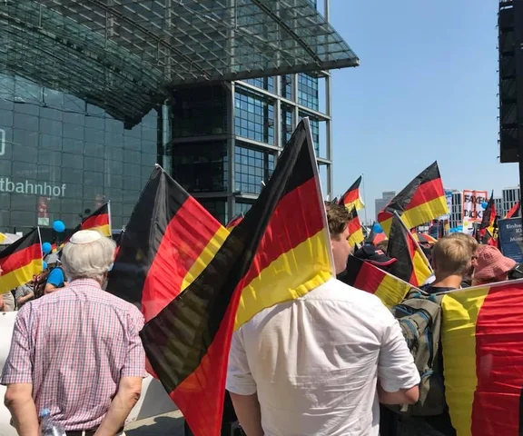 Niemcy podzieleni w sprawie AfD. Czy koalicja z populistami to przyszłość niemieckiej polityki?