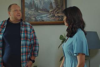 M jak miłość odc. 1758. Ola (Justyna Karłowska), Jagoda (Katarzyna Kołeczek), Tadeusz (Bartłomiej Nowosielski) 