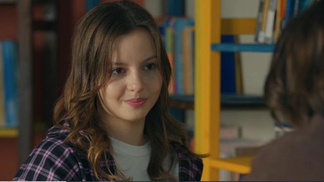 Barwy szczęścia, odcinek 3172. Ewa (Gabriela Ziembicka), Romeo (Jacek Tyszkiewicz)