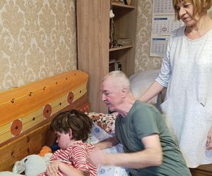 Nie mamy siły opiekować się Karolinką