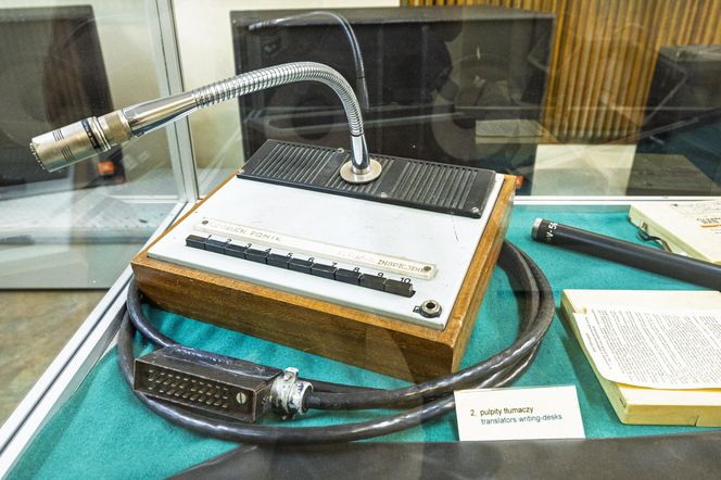 Pamiątki z Pałacu Kultury i Nauki. Historia budynku w przedmiotach 