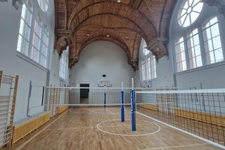 SP nr. 1 w Szczecinie - sala gimnastyczna po renowacji