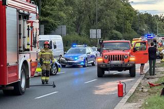 Reanimacja na ulicy. Motocyklista roztrzaskał się na Ochocie!