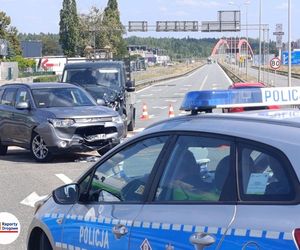 Wypadek na zjeździe z A1 w kierunku DK44 w Gliwicach