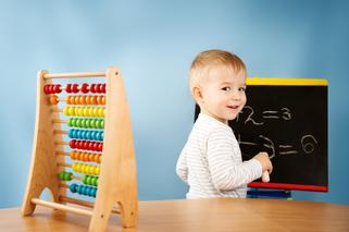 Jak rozwijać zdolności matematyczne dziecka? Od kołyski!