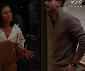 	Pierwsza miłość odc. 4032. Kacper (Damian Kulec), Izabela (Olga Bończyk)