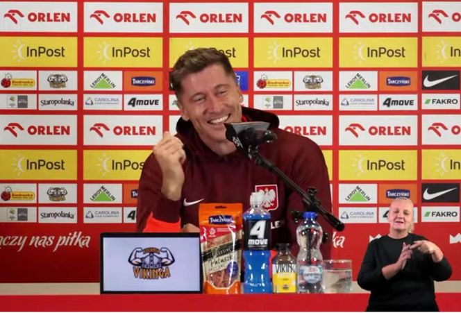 Robert Lewandowski na konferencji