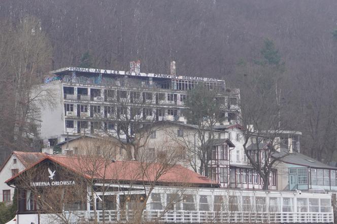 Sanatorium Zdrowie w Orłowie. Zniszczony budynek