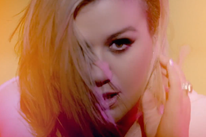 Kelly Clarkson
