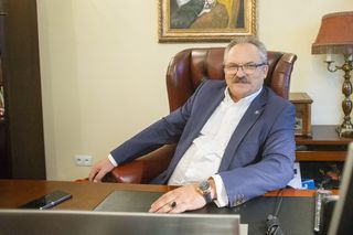 Poseł Jakubiak oczekuje na pomoc rządu. „Jestem przedsiębiorcą poszkodowanym w powodzi”