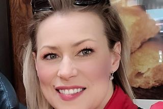 Golub-Dobrzyń. Znana działaczka polonijna zginęła w wypadku. Agnieszka Szafrański przyleciała do Polski na pogrzeb taty [ZDJĘCIA]. 