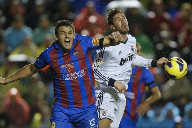 Levante - Real Madryt. Sergio Ramos i Sergio Ballesteros