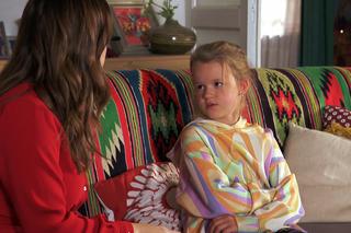 Barwy szczęścia odc. 2789. Agata (Natalia Zambrzycka), Marysia (Nina Szumowska)