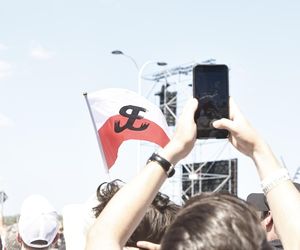 Tłumy na defiladzie wojskowej w Warszawie