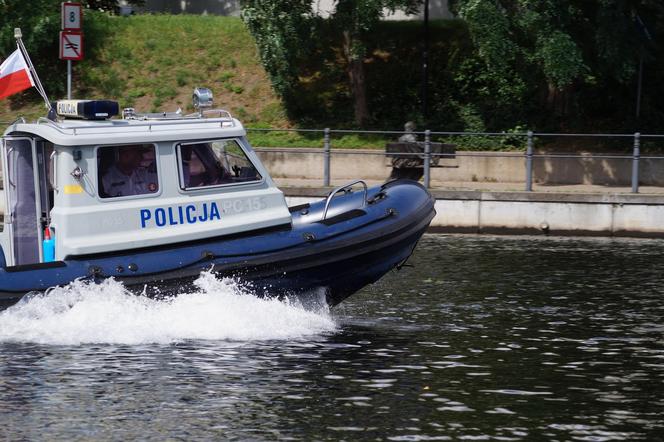 Obchody Święta Policji na Wyspie Młyńskiej w Bydgoszczy