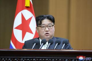 Szanowny Towarzysz Kim Dzong Un nadał Korei Południowej status „pierwotnego wroga”. Powijało rewizjonizmem