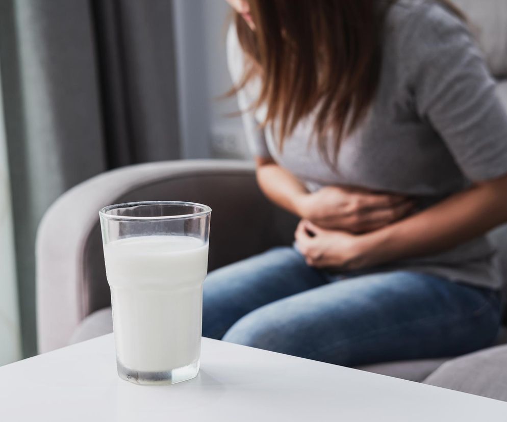 Czy mleko bez laktozy jest bezpieczne? 3 możliwe skutki uboczne, o których warto wiedzieć