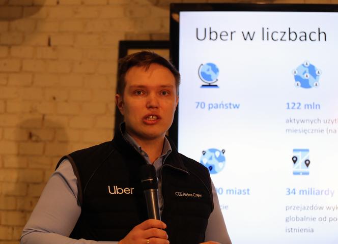Uber walczy o bezpieczeństwo pasażerów. Firma przedstawiła zmiany i postulaty