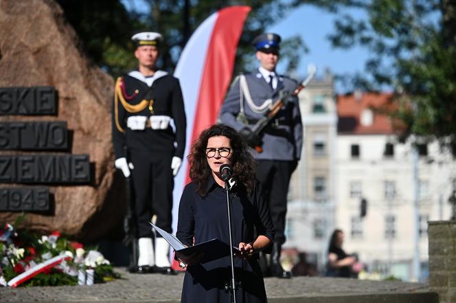 Godzina "W" w Gdańsku. Mieszkańcy upamiętnili pamięć o Powstańcach