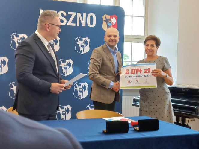 W Lesznie podpisano umowy o przyznaniu dofinansowań z programu „Wielkopolska przyjazna zwierzętom”