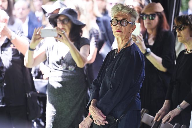 Tadeusz Rolke pogrzeb. Monika Olejnik z partnerem