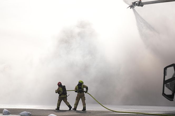 Ćwiczenia na zamkniętym lotnisku we Wrocławiu