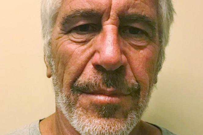 Przyjaciel Trumpa powiesił się w celi! Tajemnicza śmierć Jeffreya Epsteina