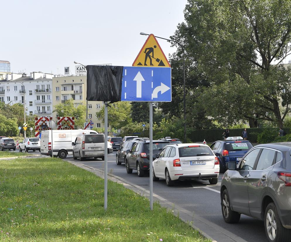 Tramwaj do Wilanowa. Czy ta stromizna na Spacerowej jest stroma?