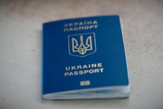 Chciał jechać na Ukrainę. Pokazał paszport bez wewnętrznych stron i granicy nie przekroczył