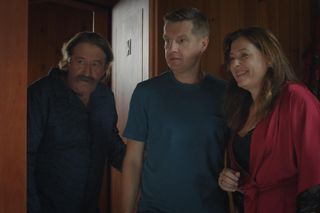 M jak miłość, odcinek 1828. Jędrek Gutowski (Piotr Majerczyk), Paweł (Rafał Mroczek), Hanka (Elżbieta Firek)