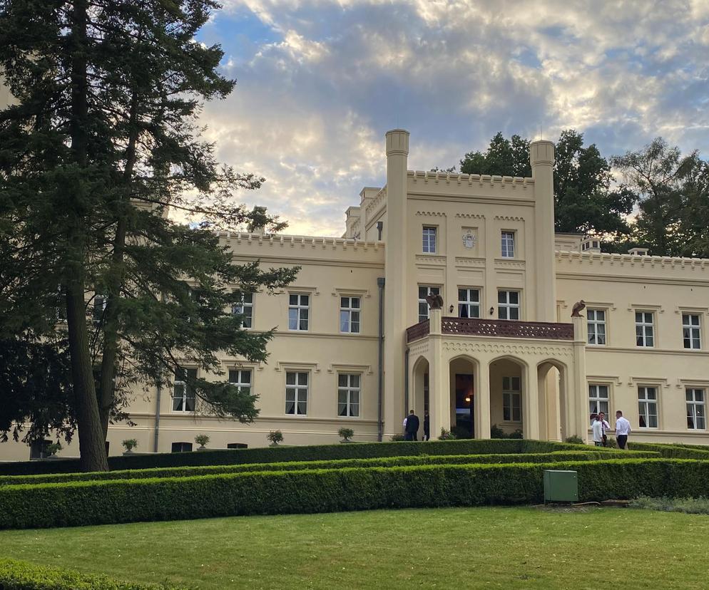 Pałac Mierzęcin w Lubuskiem - zdjęcia rezydencji