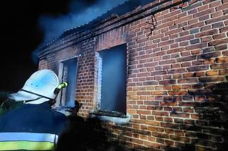 Koźminiec. Syn wyniósł matkę z płonącego domu! Ojca nie udało się uratować