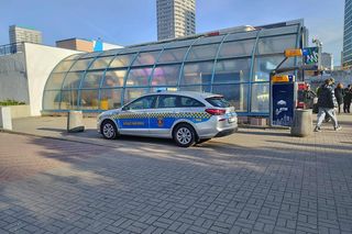 Zamknięta stacja metra Centrum (5.11.2025)