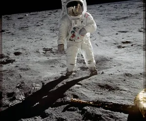 Replikę skafandra Neila Armstronga będzie można zobaczyć na Śląsku