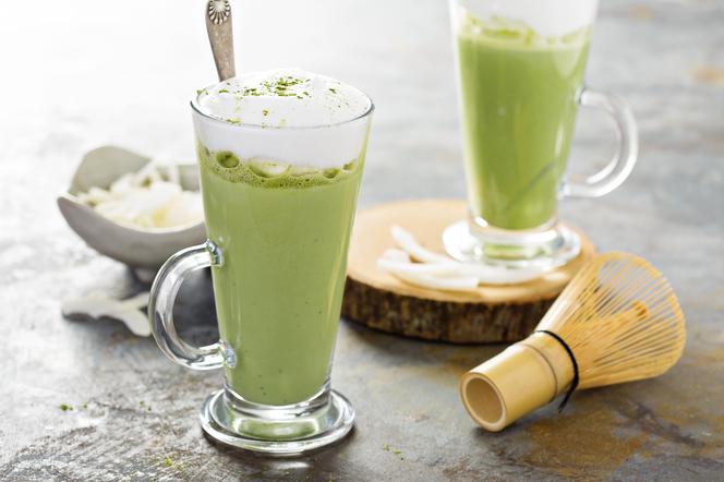 Matchak Latte: przepis na Vanilla Matcha Latte z zestawu 33Mata dla McDonald's